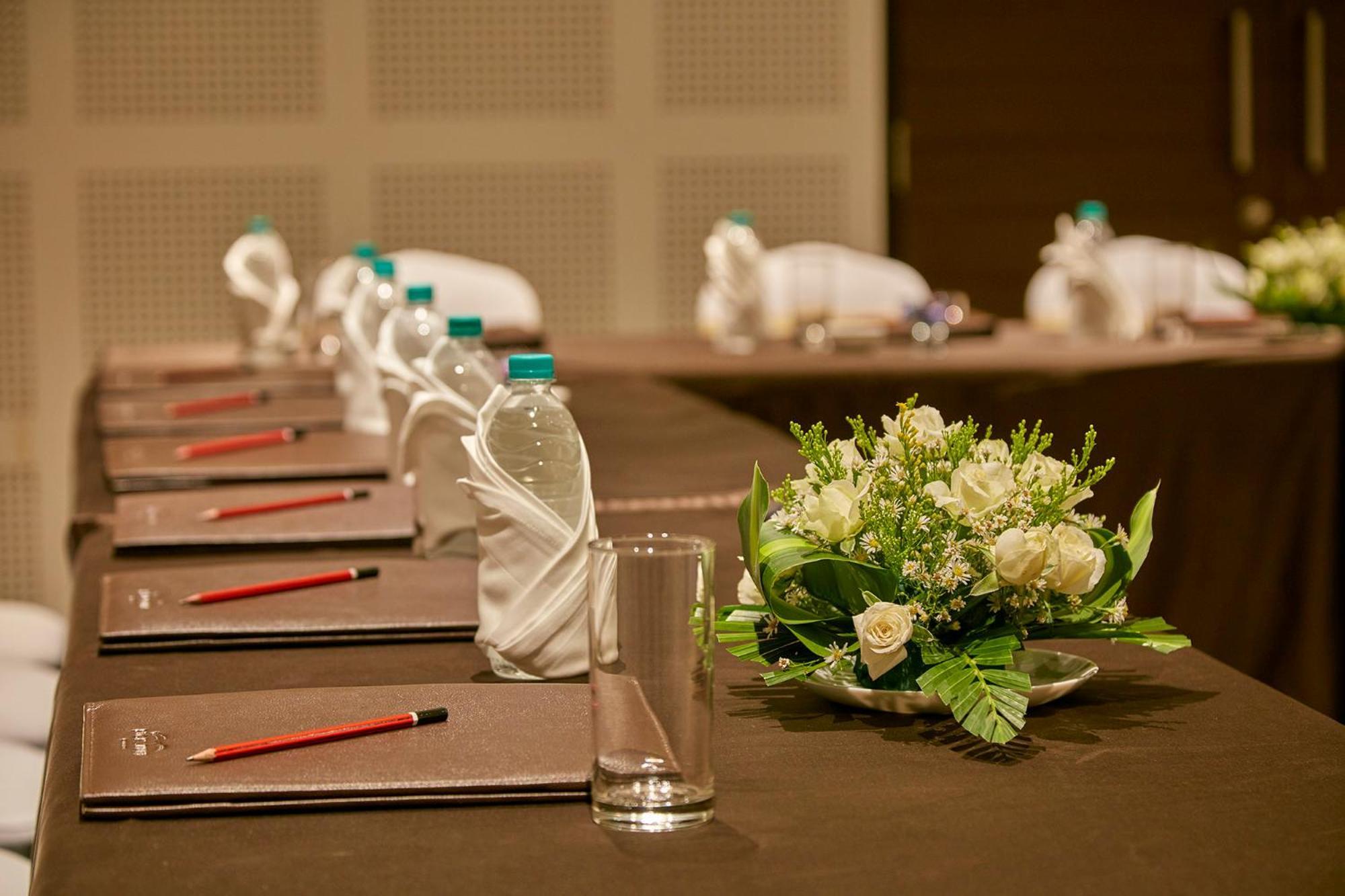 Signature Club Resort Devanahalli Kültér fotó