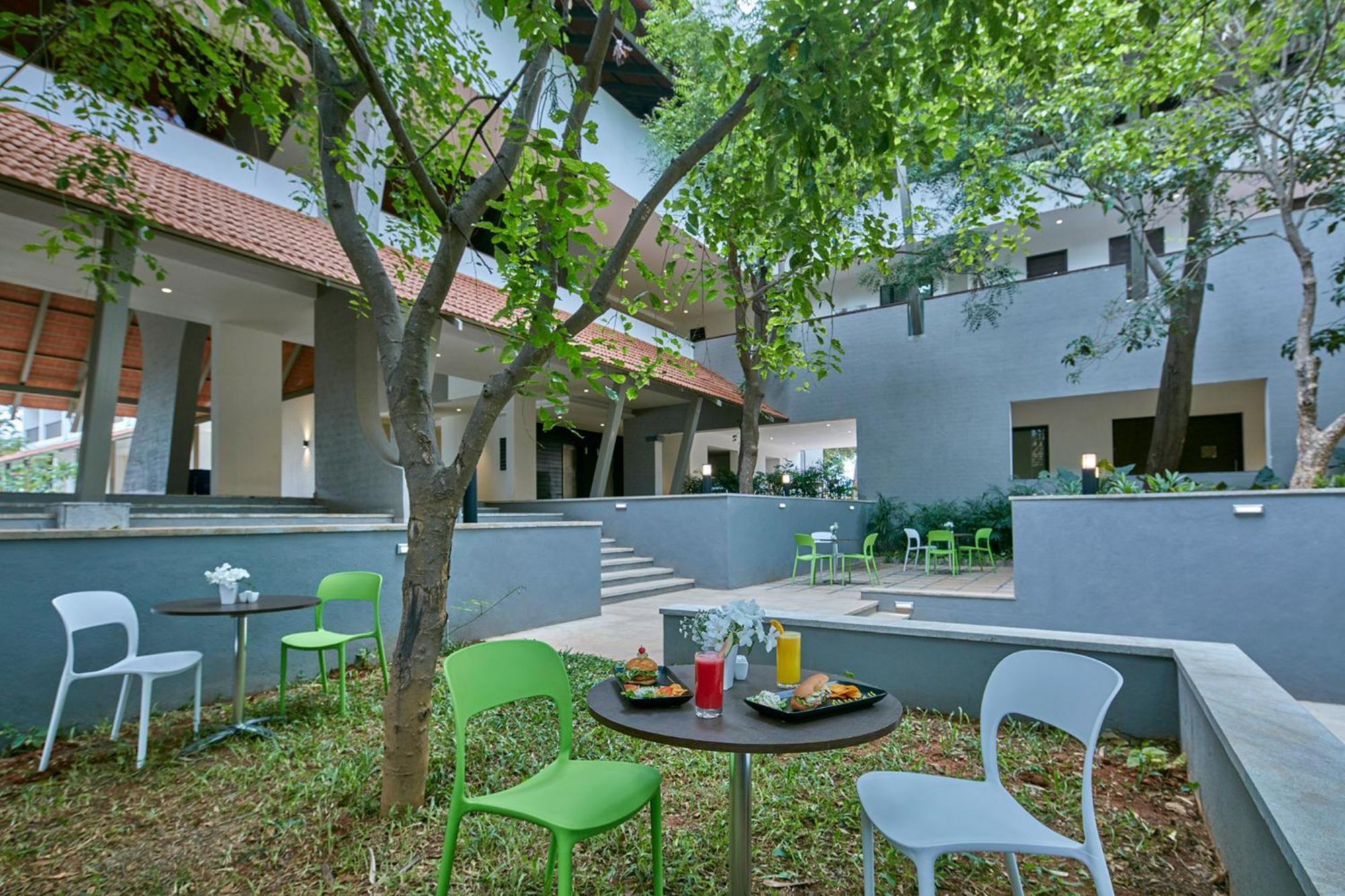 Signature Club Resort Devanahalli Kültér fotó